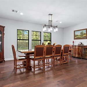 Bridleway Circle Gallery 2 - 4